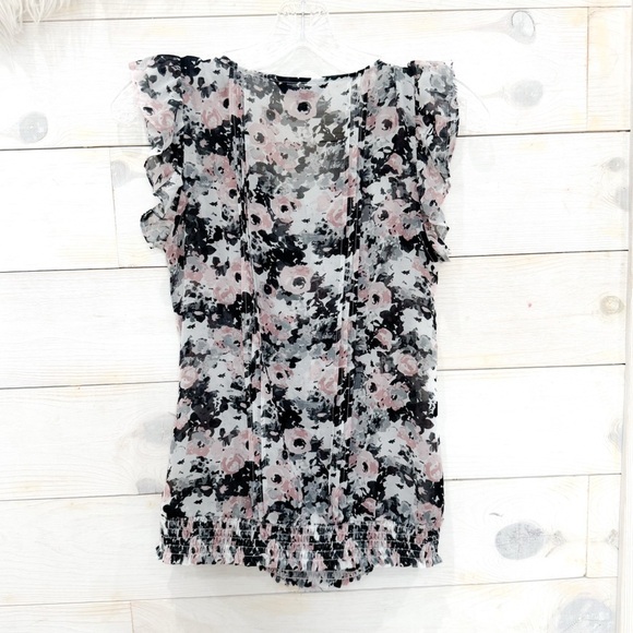 Express flowy chiffon ruffle/ bubble top ❤️ - Picture 6 of 7